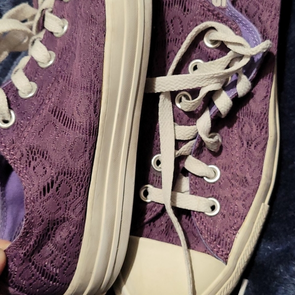 Converse low tops - Picture 2 of 5